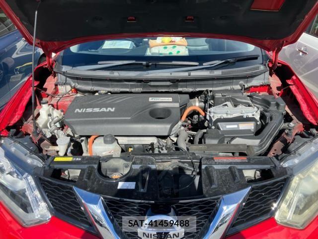 Nissan X-TRAIL HYBRID 2016-03 8832682-11