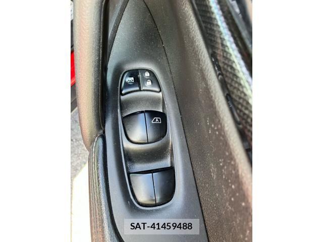 Nissan X-TRAIL HYBRID 2016-03 8832682-12
