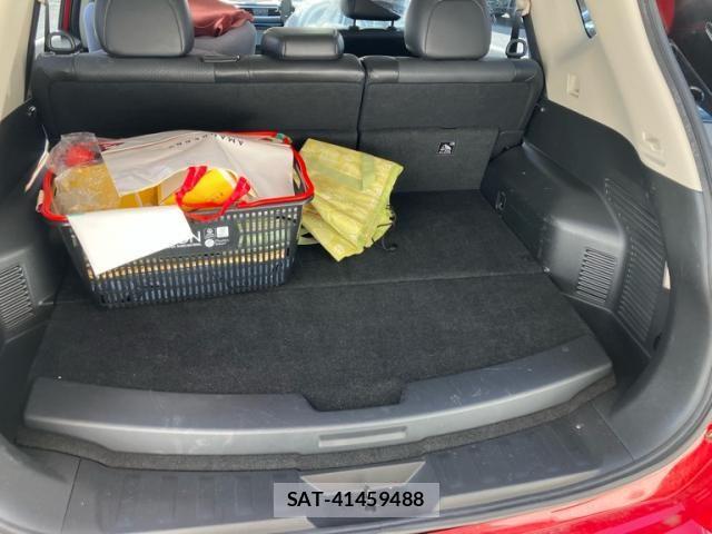 Nissan X-TRAIL HYBRID 2016-03 8832682-18