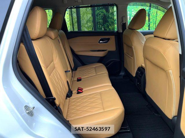 Nissan X-TRAIL HYBRID 2024-01 8832676-9