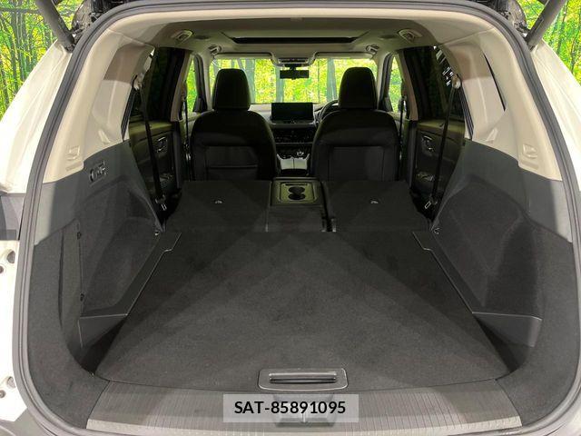 Nissan X-TRAIL HYBRID 2023-05 8832674-9