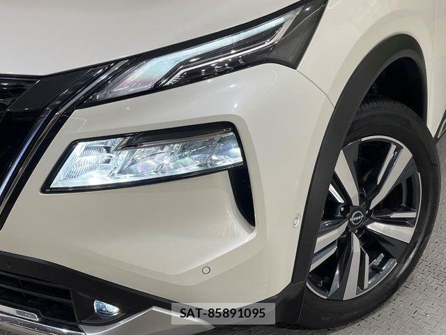 Nissan X-TRAIL HYBRID 2023-05 8832674-11