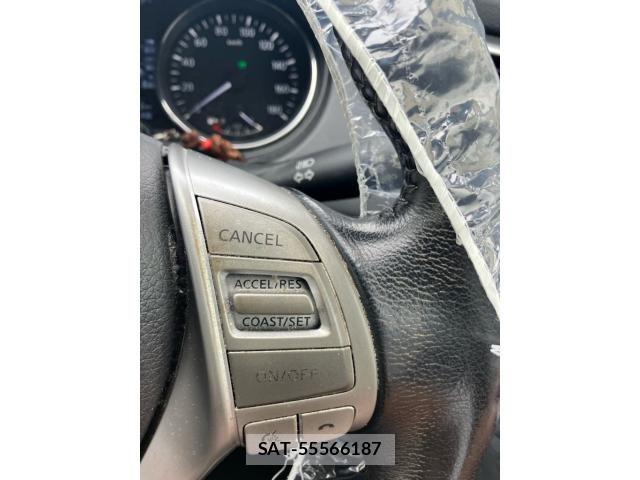 Nissan X-TRAIL HYBRID 2016-06 8832683-14