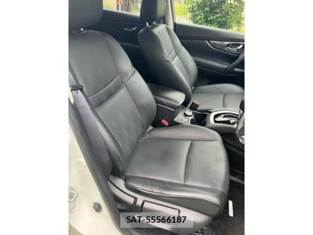 Nissan X-TRAIL HYBRID 2016-06 8832683-16