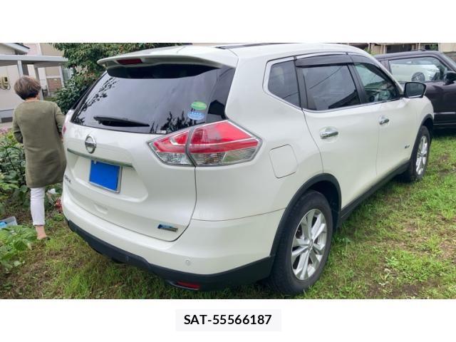 Nissan X-TRAIL HYBRID 2016-06 8832683-23