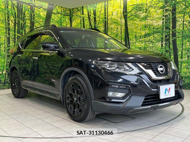 Nissan X-TRAIL HYBRID 2017-07 8832681-15