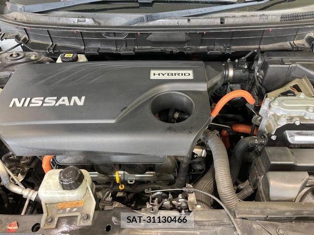 Nissan X-TRAIL HYBRID 2017-07 8832681-17