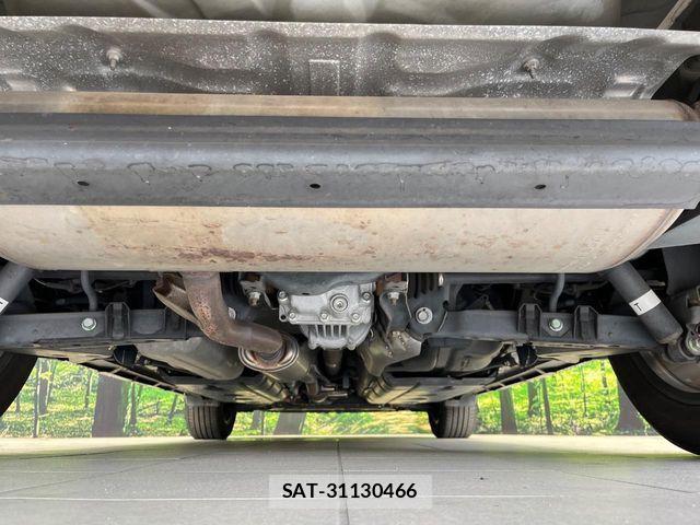Nissan X-TRAIL HYBRID 2017-07 8832681-18
