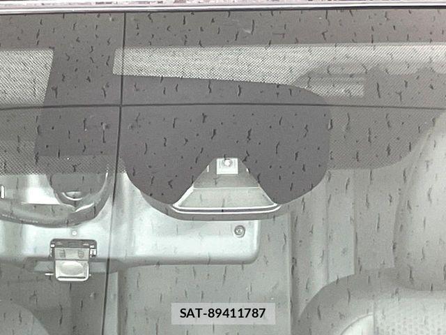 Nissan X-TRAIL HYBRID 2015-05 8832680-4