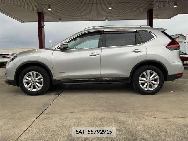 Nissan X-TRAIL HYBRID 2021-07 8851193-10
