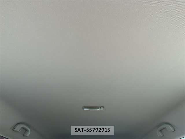 Nissan X-TRAIL HYBRID 2021-07 8851193-12