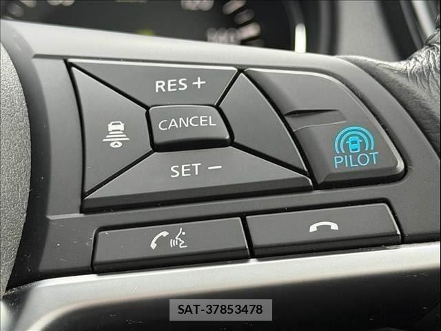 Nissan X-TRAIL HYBRID 2019-08 8851194-13