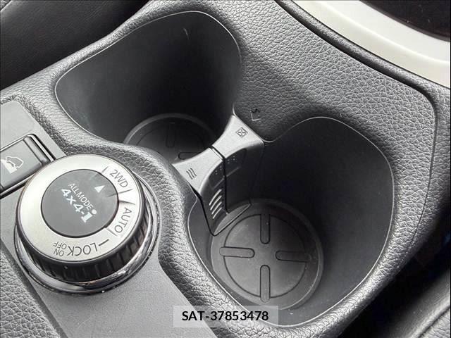 Nissan X-TRAIL HYBRID 2019-08 8851194-22