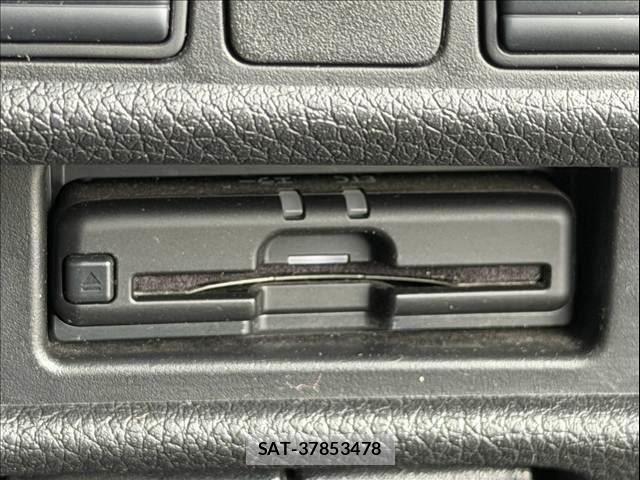 Nissan X-TRAIL HYBRID 2019-08 8851194-24