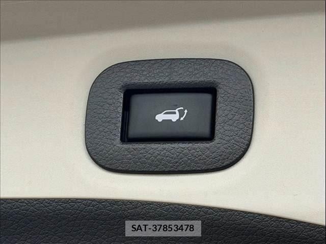 Nissan X-TRAIL HYBRID 2019-08 8851194-25