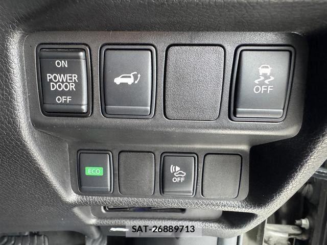 Nissan X-TRAIL HYBRID 2018-02 8851192-25