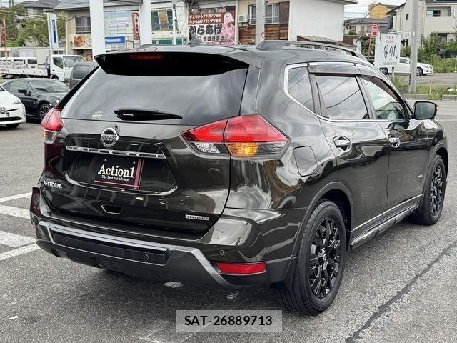 Nissan X-TRAIL HYBRID 2018-02 8851192-5