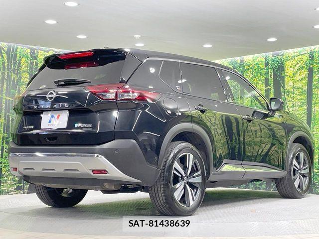Nissan X-TRAIL HYBRID 2024-02 8851188-17