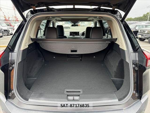 Nissan X-TRAIL HYBRID 2022-07 8851189-18