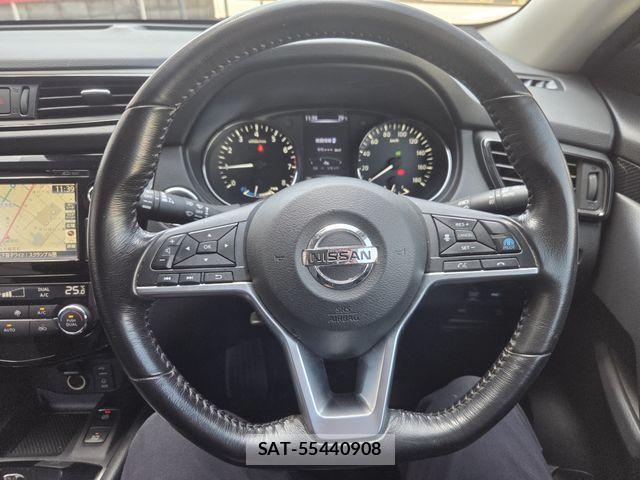 Nissan X-TRAIL HYBRID 2018-09 8851200-8