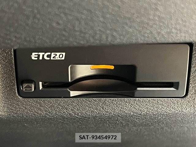 Nissan X-TRAIL HYBRID 2022-10 8872472-9