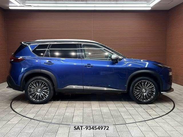 Nissan X-TRAIL HYBRID 2022-10 8872472-16