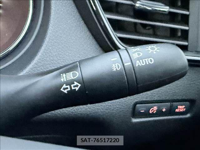 Nissan X-TRAIL HYBRID 2018-03 8872476-26