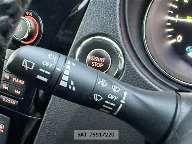 Nissan X-TRAIL HYBRID 2018-03 8872476-27