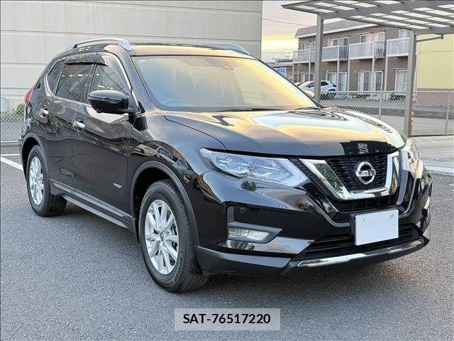 Nissan X-TRAIL HYBRID 2018-03 8872476-4
