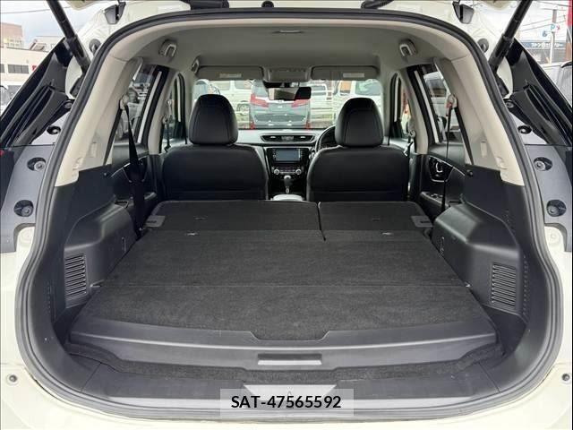 Nissan X-TRAIL HYBRID 2018-01 8883129-9