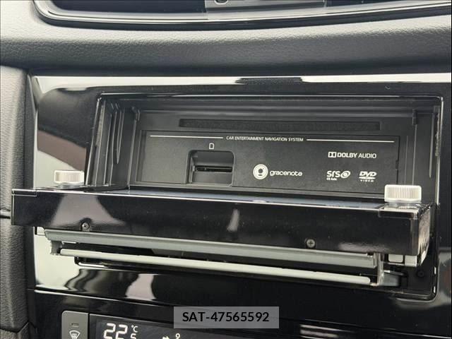 Nissan X-TRAIL HYBRID 2018-01 8883129-18