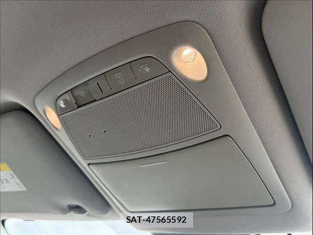 Nissan X-TRAIL HYBRID 2018-01 8883129-28