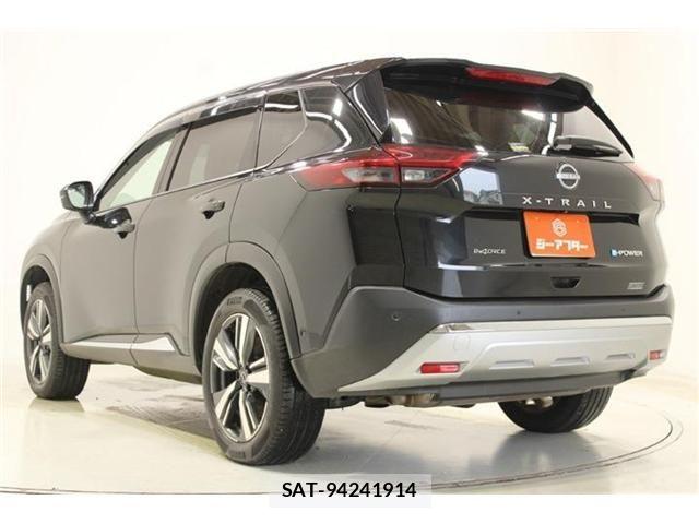 Nissan X-TRAIL HYBRID 2023-03 8883123-10