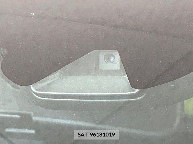 Nissan X-TRAIL HYBRID 2016-09 8883130-5