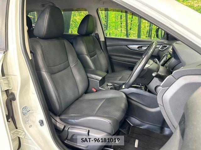 Nissan X-TRAIL HYBRID 2016-09 8883130-7