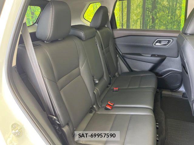 Nissan X-TRAIL HYBRID 2024-10 8883114-9