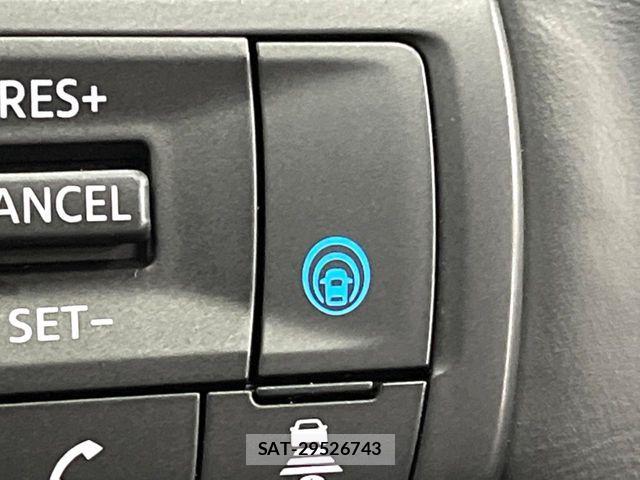 Nissan X-TRAIL HYBRID 2024-03 8883117-4