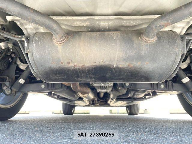 Nissan X-TRAIL HYBRID 2018-05 8883131-17