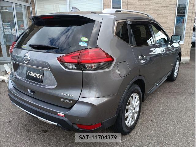 Nissan X-TRAIL HYBRID 2019-07 8883126-1