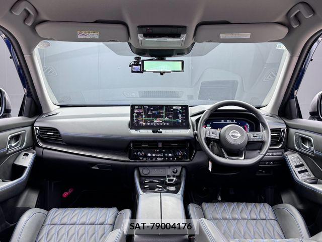 Nissan X-TRAIL HYBRID 2023-08 8883116-2