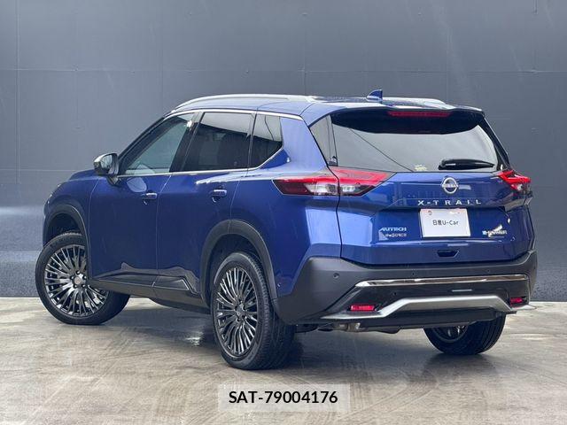 Nissan X-TRAIL HYBRID 2023-08 8883116-29