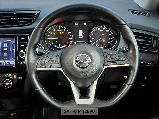 Nissan X-TRAIL HYBRID 2021-07 8883124-12