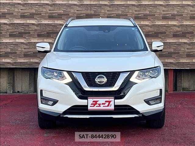 Nissan X-TRAIL HYBRID 2021-07 8883124-1