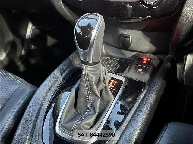 Nissan X-TRAIL HYBRID 2021-07 8883124-22