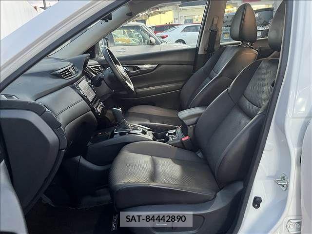 Nissan X-TRAIL HYBRID 2021-07 8883124-25