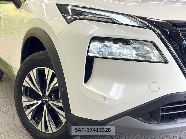 Nissan X-TRAIL HYBRID 2023-08 8883120-11