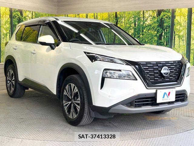 Nissan X-TRAIL HYBRID 2023-08 8883120-15