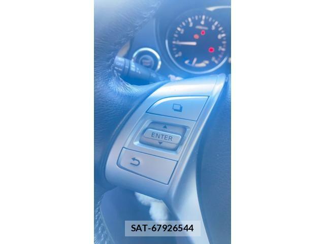 Nissan X-TRAIL HYBRID 2016-05 8884666-15
