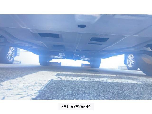 Nissan X-TRAIL HYBRID 2016-05 8884666-2