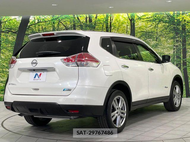 Nissan X-TRAIL HYBRID 2016-04 8884664-16